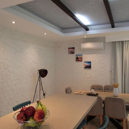 Villa Gusta Tholos  المظهر الخارجي الصورة