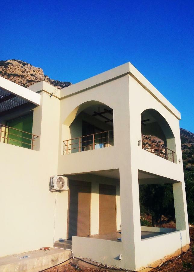 Villa Gusta Tholos  المظهر الخارجي الصورة